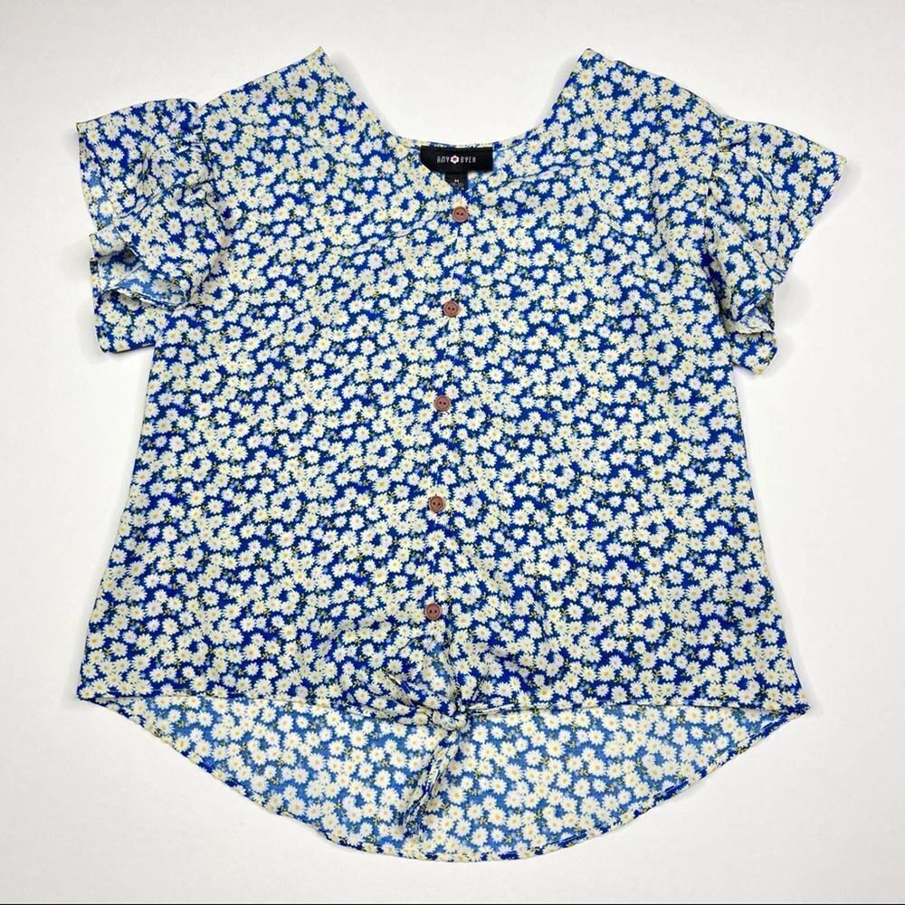 AMY BYER Girls Tie-front Ruffle Floral Daisy Top